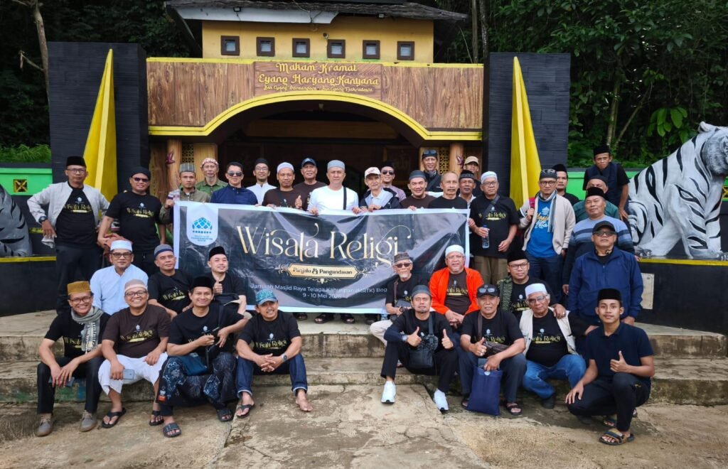 Wisata Religi, Ajang Silaturahmi Dan Saling Menguatkan di Jalan Dakwah